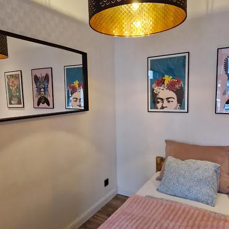 C M Park شقة بوزنان